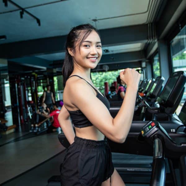 Sole F63 Treadmill: Features, Drawbacks and Specifications (2023 Updated)