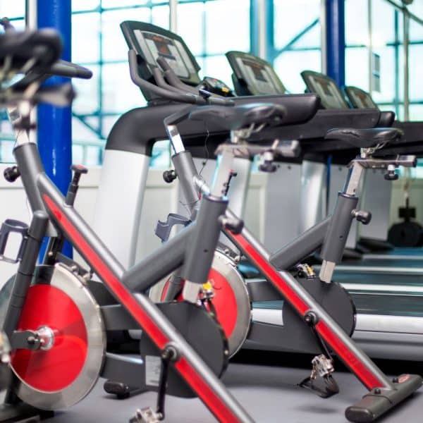Breaking Down the Pros and Cons of Treadmill vs Bike for Effective Fitness Training